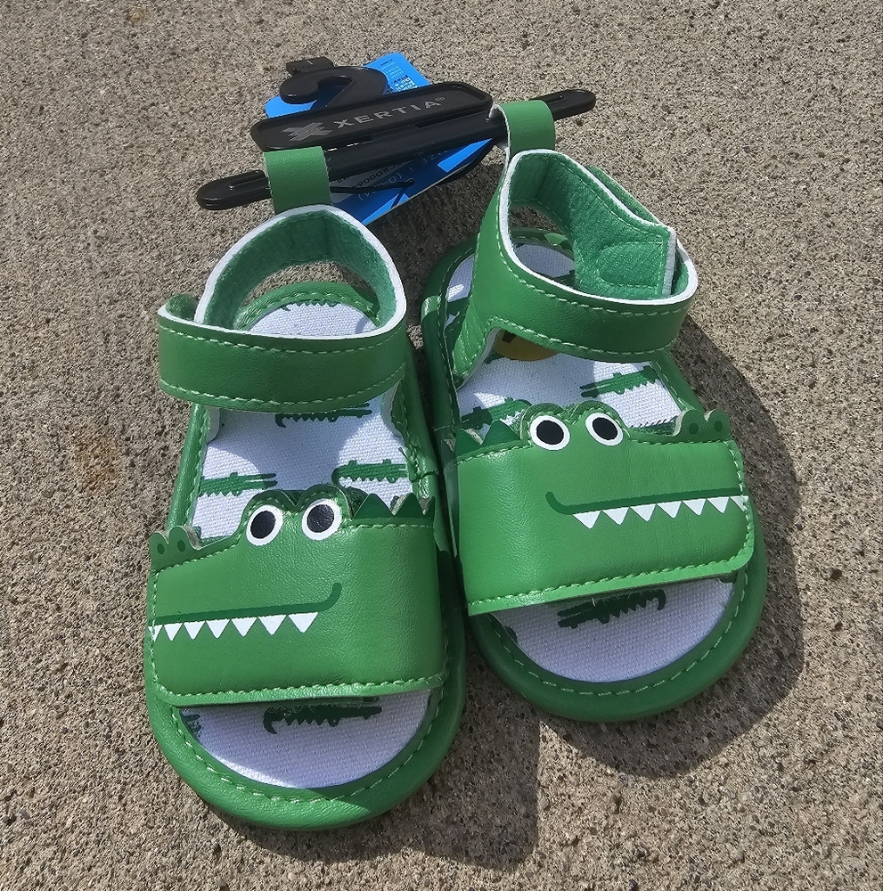 NEW Xertia Green Crocodile Alligator Baby Infant Sandals Sz 1 (0-3 M) Velcro L2